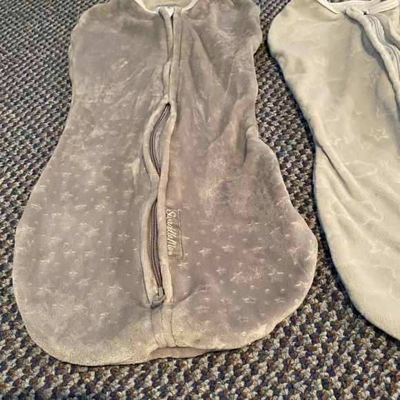 Swaddle me pod. 2 zip compression swaddle cozy soft velboa. Stage 1 newborn. - Picture 2 of 8